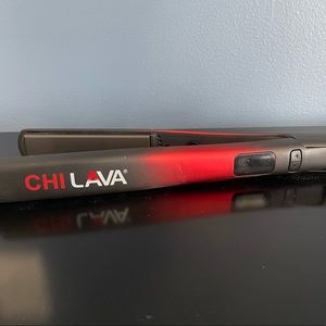 CHI Lava 1’ flat iron